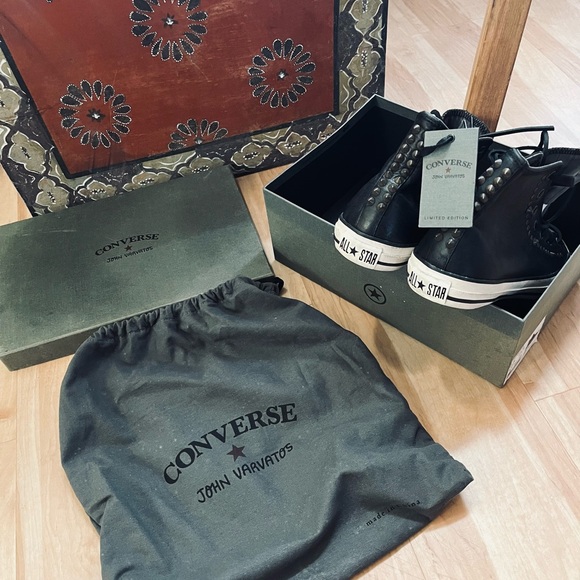 John Varvatos Black Studded Sneakers limited edition. Never worn vacome sealed - Picture 4 of 7